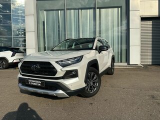 2025 Toyota RAV4 V (XA50), белый, 4090000 рублей, вид 2