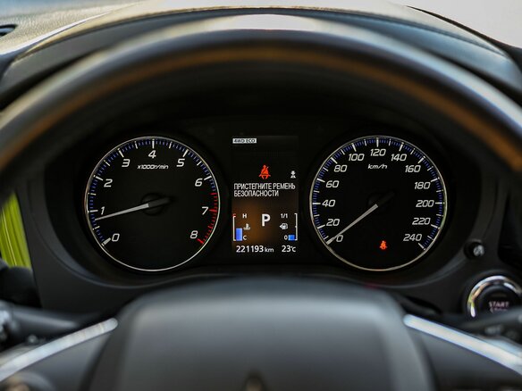 2018 Mitsubishi Outlander III Рестайлинг 2, серый - вид 4
