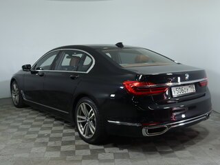 2016 BMW 7 серии Long 750Li xDrive VI (G11/G12), чёрный, 2525000 рублей, вид 3