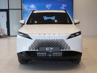 2026 Omoda C7, белый, 3499000 рублей, вид 2