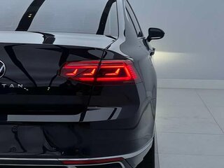 2022 Volkswagen Magotan B8 Рестайлинг, чёрный, 1791000 рублей, вид 5