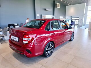 2025 Lada (ВАЗ) Granta Sport I Рестайлинг, красный, 1669000 рублей, вид 3