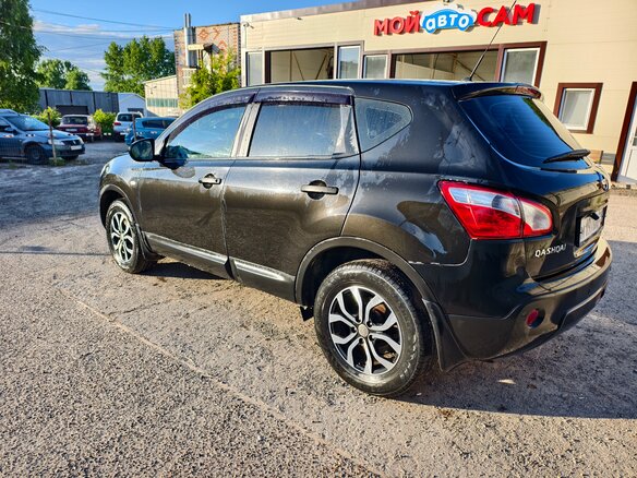 2012 Nissan Qashqai I Рестайлинг, чёрный, 970000 рублей - вид 2