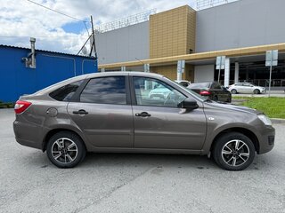 2017 Lada (ВАЗ) Granta I, бежевый, 470000 рублей, вид 2