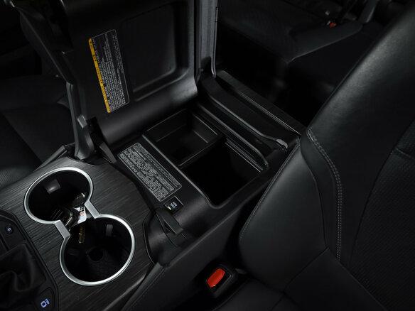 2022 Toyota Land Cruiser 300 Series, чёрный - вид 14