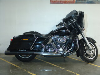 2008 Harley-Davidson Street Glide, чёрный, 1100000 рублей, вид 2