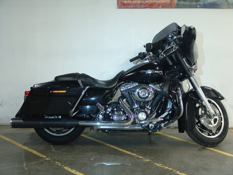 2008 Harley-Davidson Street Glide, чёрный, 1100000 рублей, вид 2