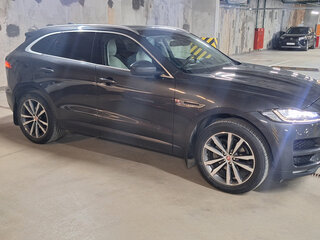 2017 Jaguar F-Pace I, серый, 2900000 рублей, вид 2