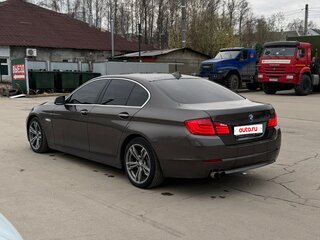 2012 BMW 5 серии 520i VI (F10/F11/F07), коричневый, 1450000 рублей, вид 2