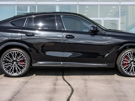 2026 BMW X6 30d III (G06) Рестайлинг, чёрный, 13024200 рублей, вид 2