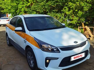 2018 Kia Rio IV, белый, 750000 рублей, вид 1