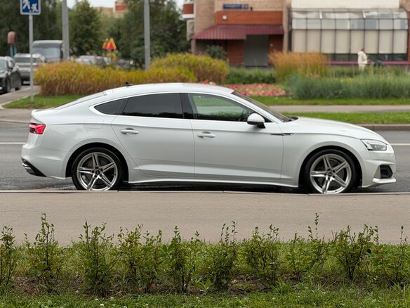 2020 Audi A5 40 TFSI II (F5) Рестайлинг, белый - вид 3