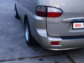 2005 Hyundai Starex I Рестайлинг 2, серебристый, 700000 рублей, вид 4