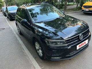2018 Volkswagen Tiguan II, чёрный, 1850000 рублей, вид 3