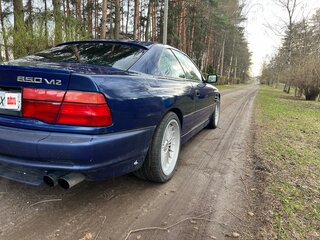 1991 BMW 8 серии 850i I (E31), синий, 3250000 рублей, вид 4