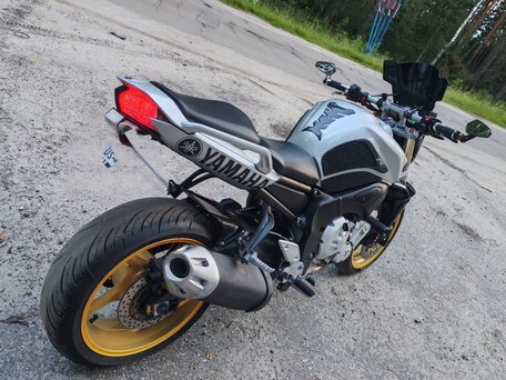 2006 Yamaha FZ1, серебристый, 430000 рублей, вид 3