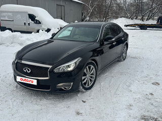 2016 Infiniti Q70 I Рестайлинг, чёрный, 2050000 рублей, вид 1