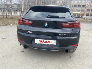 2021 BMW X2 xDrive20i I (F39), чёрный, 4250000 рублей, вид 4