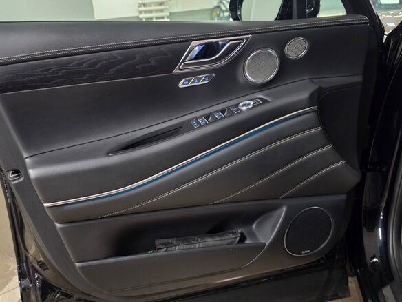 2021 Genesis GV80 I, чёрный, 5200000 рублей - вид 14