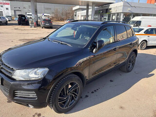 2013 Volkswagen Touareg II, чёрный, 2000000 рублей, вид 3
