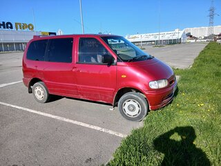 1996 Nissan Serena I (C23), красный, 450000 рублей, вид 3