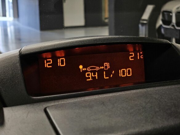 2013 Peugeot Partner II Рестайлинг, бежевый - вид 12