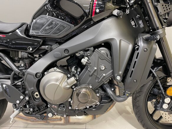 2023 Yamaha XSR900, чёрный, 1220000 рублей - вид 17