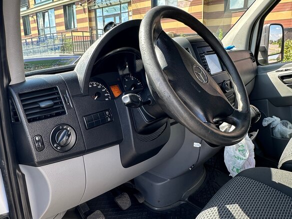 2013 Mercedes-Benz Sprinter, белый, 2799000 рублей - вид 38