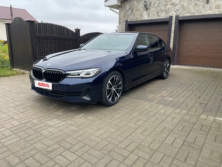 2022 BMW 5 серии 530i xDrive VII (G30/G31/G38) Рестайлинг, синий, 4800000 рублей, вид 1