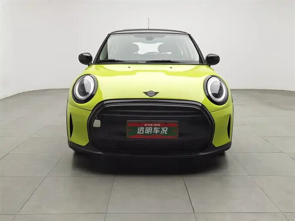 2022 Mini Hatch Cooper III (F55/F56) Рестайлинг 2, жёлтый, 2100071 рублей - вид 1