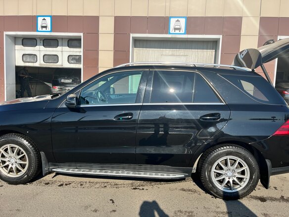 2016 Mercedes-Benz GLE 250 d I (W166), чёрный, 3550000 рублей - вид 9