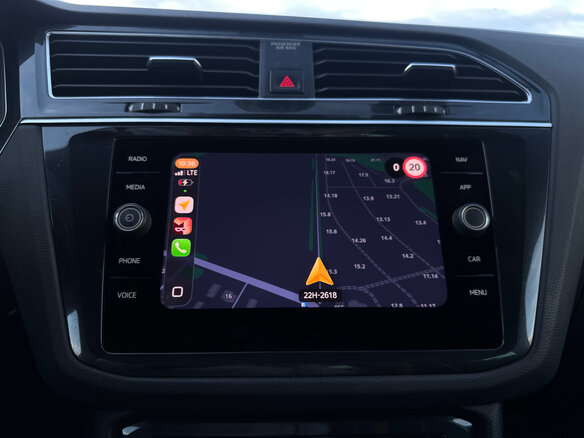 2021 Volkswagen Tiguan II Рестайлинг, белый, 3400000 рублей - вид 12