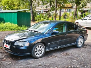 2004 Volvo S60 I Рестайлинг, чёрный, 349000 рублей, вид 1