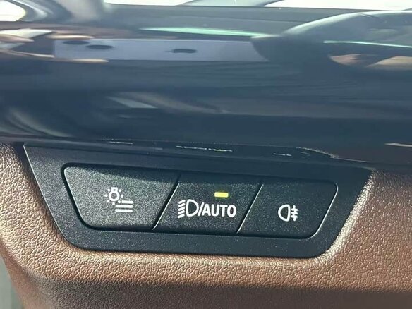 2023 BMW X1 Long 20Li sDrive III (U11/U12), чёрный, 2970000 рублей - вид 13