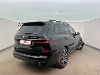 2026 BMW X7 40d I (G07) Рестайлинг, чёрный, 18490000 рублей, вид 4