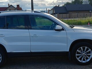 2011 Volkswagen Tiguan I Рестайлинг, белый, 999999 рублей, вид 5