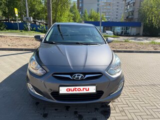 2012 Hyundai Solaris I, серый, 760000 рублей, вид 4