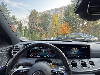 2020 Mercedes-Benz E-Класс 350 V (W213, S213, C238) Рестайлинг, серый, 5300000 рублей, вид 4