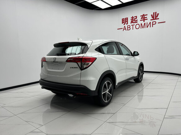 2022 Honda Vezel I Рестайлинг, белый, 1450000 рублей - вид 3
