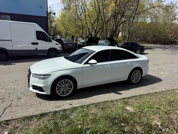 2011 Audi A6 IV (C7), белый, 1780000 рублей - вид 6
