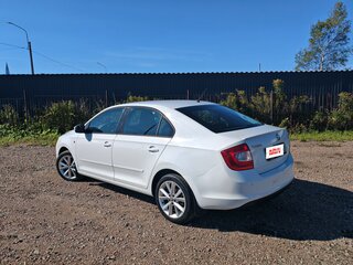 2015 Skoda Rapid I, белый, 1100000 рублей, вид 4
