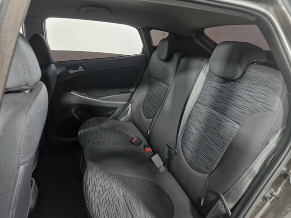 2015 Hyundai Solaris I Рестайлинг, коричневый, 899000 рублей - вид 10