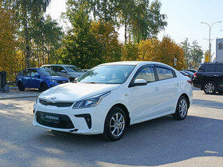 2017 Kia Rio IV, белый, 855000 рублей, вид 1