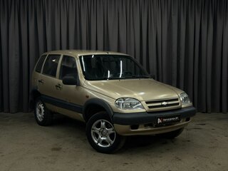 2005 Chevrolet Niva I, бежевый, 179999 рублей, вид 2