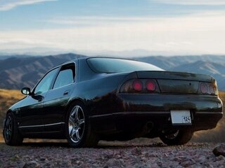 1998 Nissan Skyline IX (R33), серебристый, 700000 рублей, вид 2
