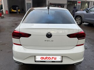 2020 Volkswagen Polo VI, белый, 1700000 рублей, вид 3