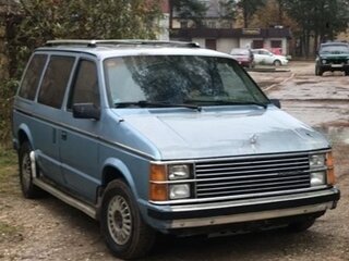 1984 Plymouth Voyager I, голубой, 650000 рублей, вид 1