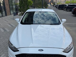 2017 Ford Fusion (North America) II Рестайлинг, белый, 1260000 рублей, вид 2