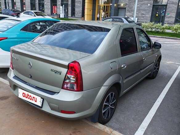 2013 Renault Logan I Рестайлинг, бежевый, 420000 рублей - вид 3
