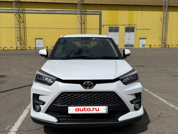 2021 Toyota Raize I, белый, 1700000 рублей